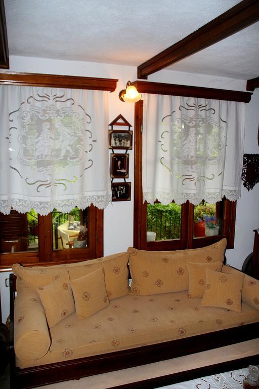 Katoikia Me Ta Pitharia Villa Prínos Buitenkant foto