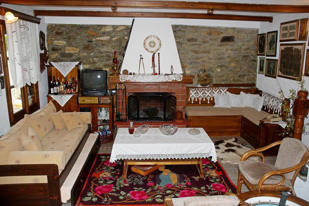 Katoikia Me Ta Pitharia Villa Prínos Buitenkant foto